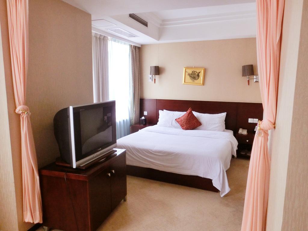 Ramada Shanghai Wujiaochang Номер фото